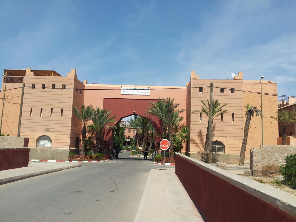 Riad Les Portes De La Medina Marrakesch Zimmer foto